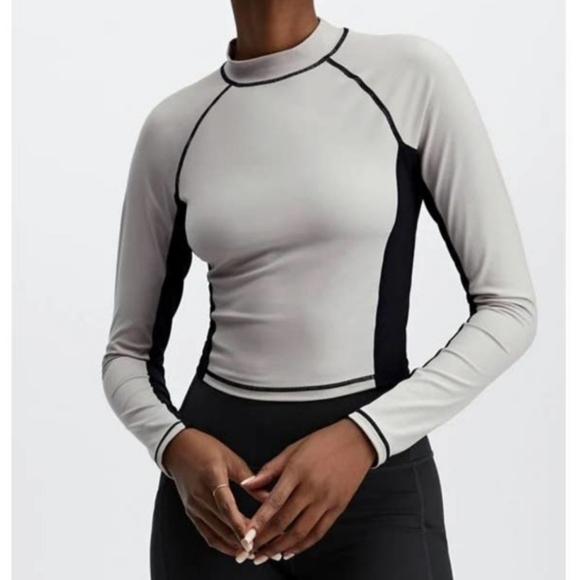 New Fabletics Giana Mock Neck Long Sleeve top size XL - Picture 1 of 6